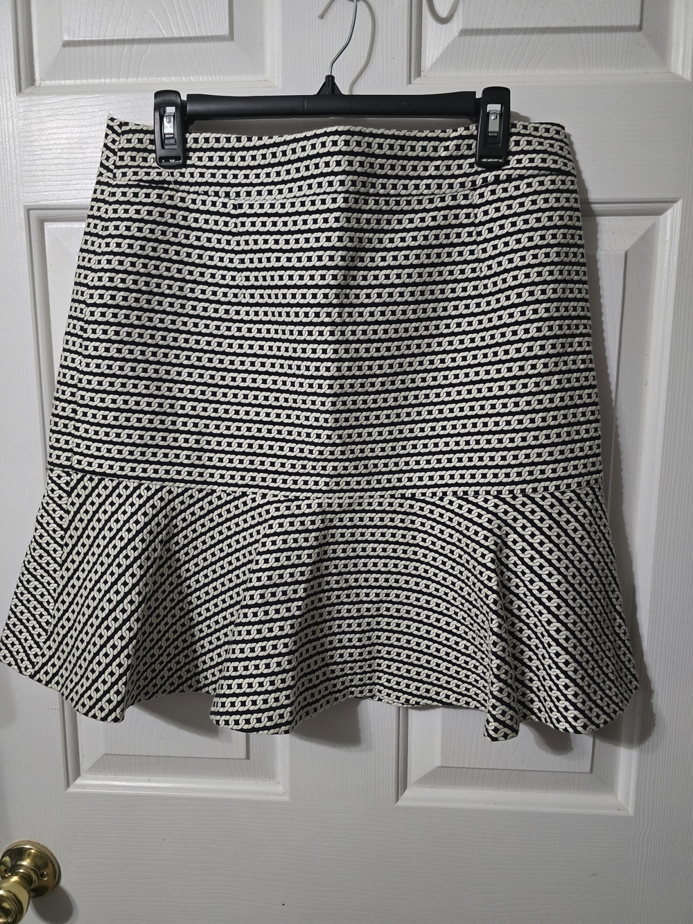 Banana Republic Black and White Textured Flounce Skirt